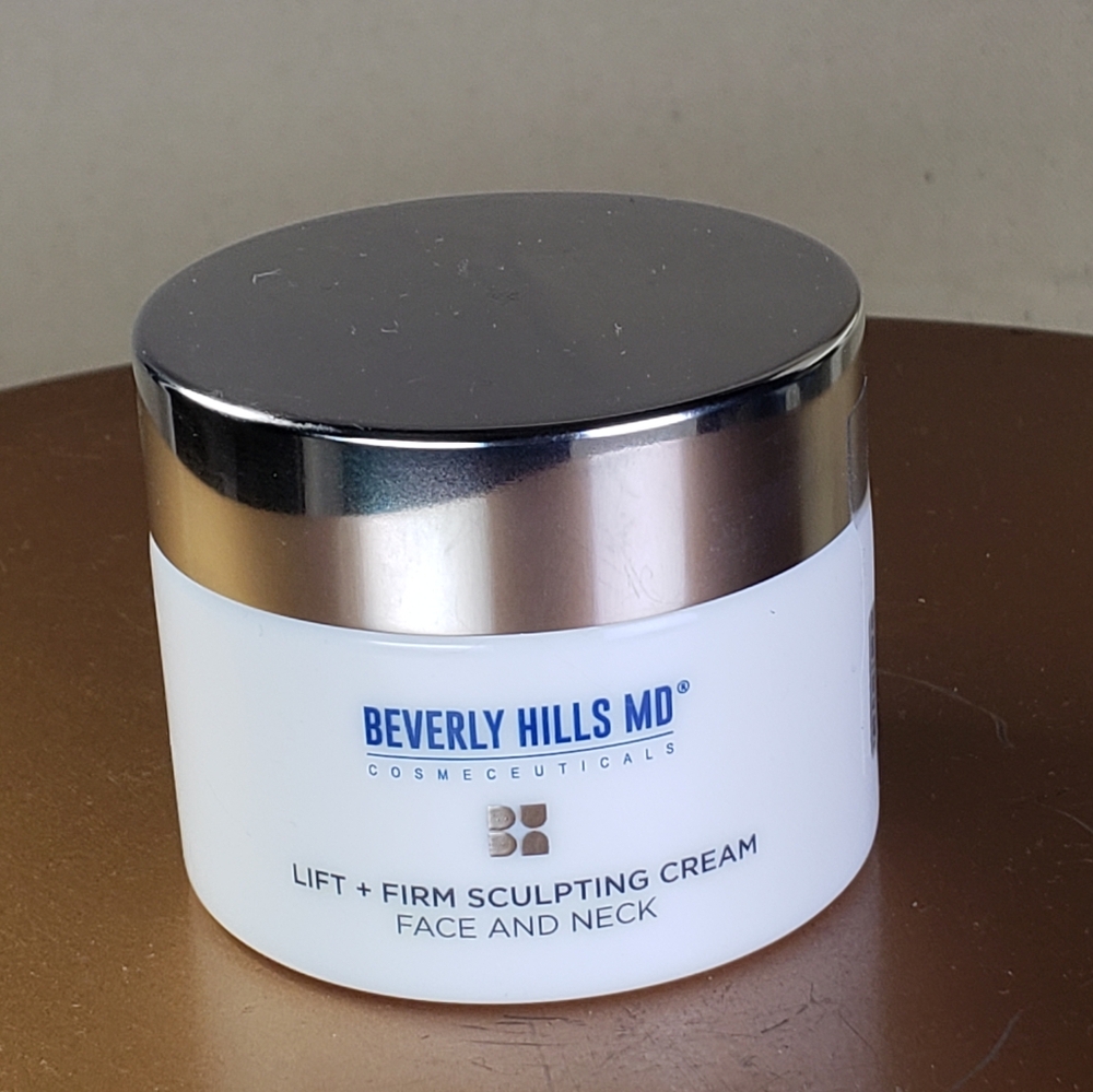 NIB Beverly Hills MD Lift + Firm Sculpting Cream - White